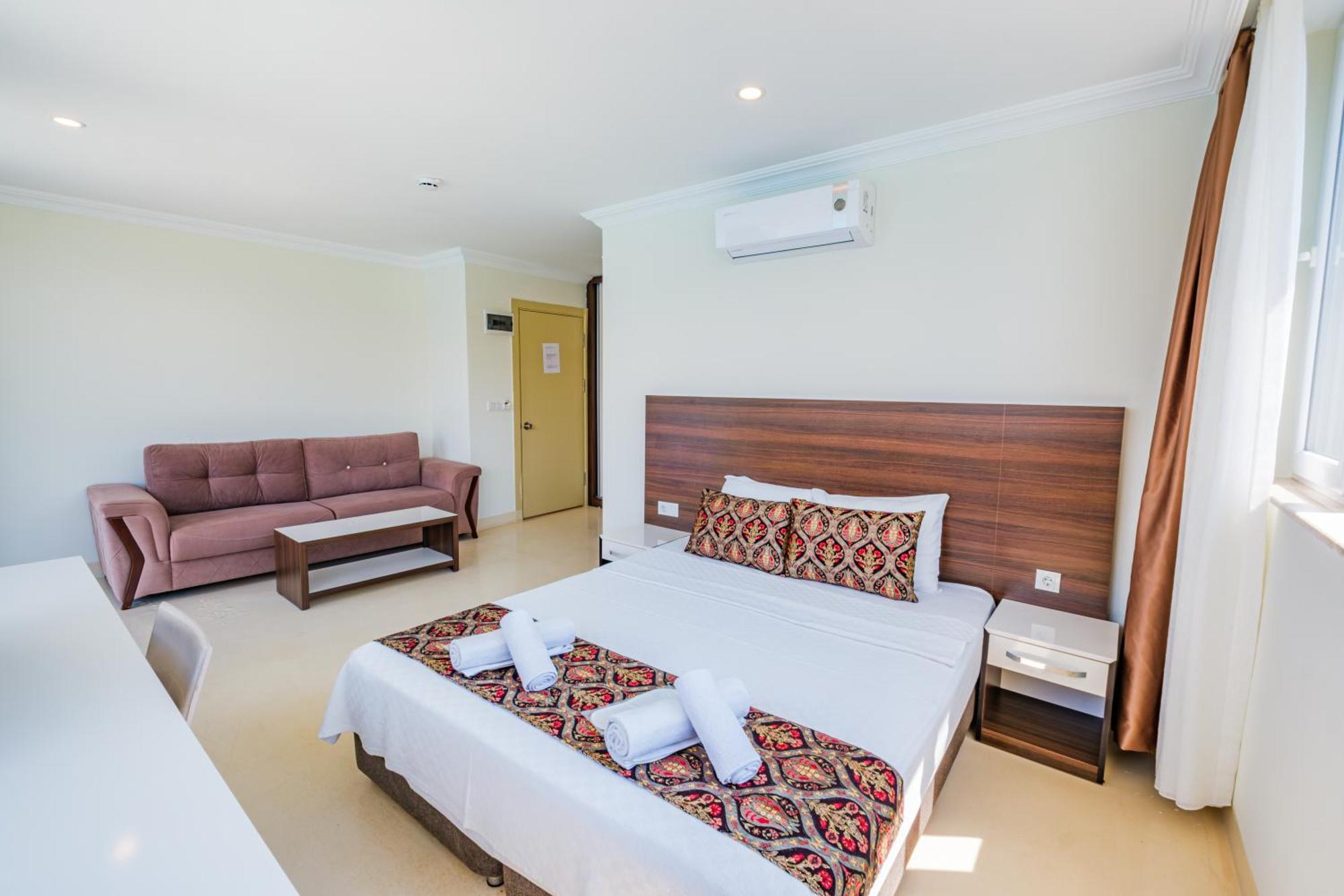 La Moda Beach Hotel Kas Bagian luar foto